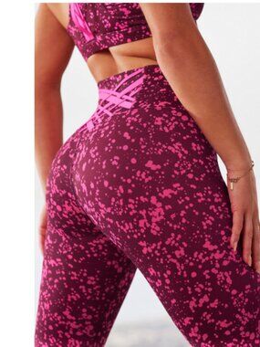 Fabletics NEW Pink Boost PowerHold® High-Waisted 7/8 Legging Size XXS